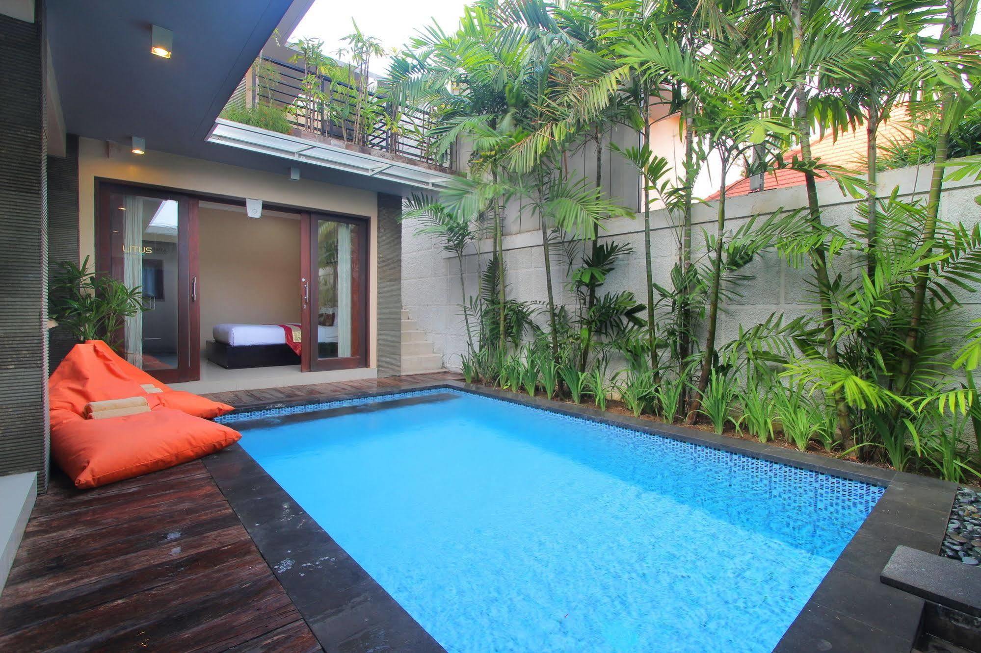 Lotus Tirta Seminyak Hotel Exterior foto